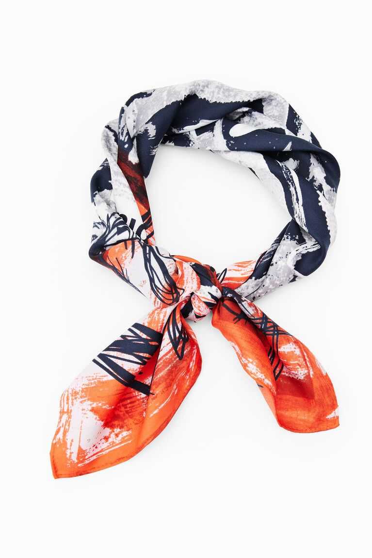 Bufandas Desigual Square foulard with urban lettering Mujer | JGH035461