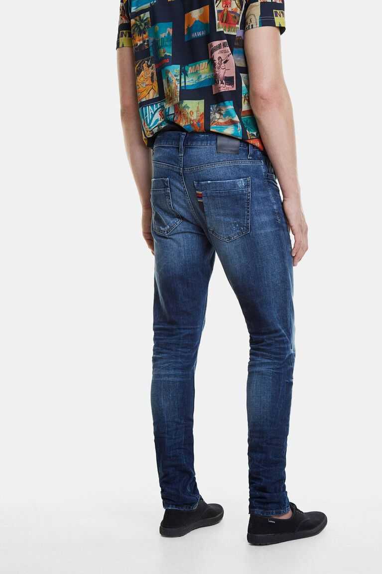 Pantalones Desigual Slim jeans with message Hombre | STV125869